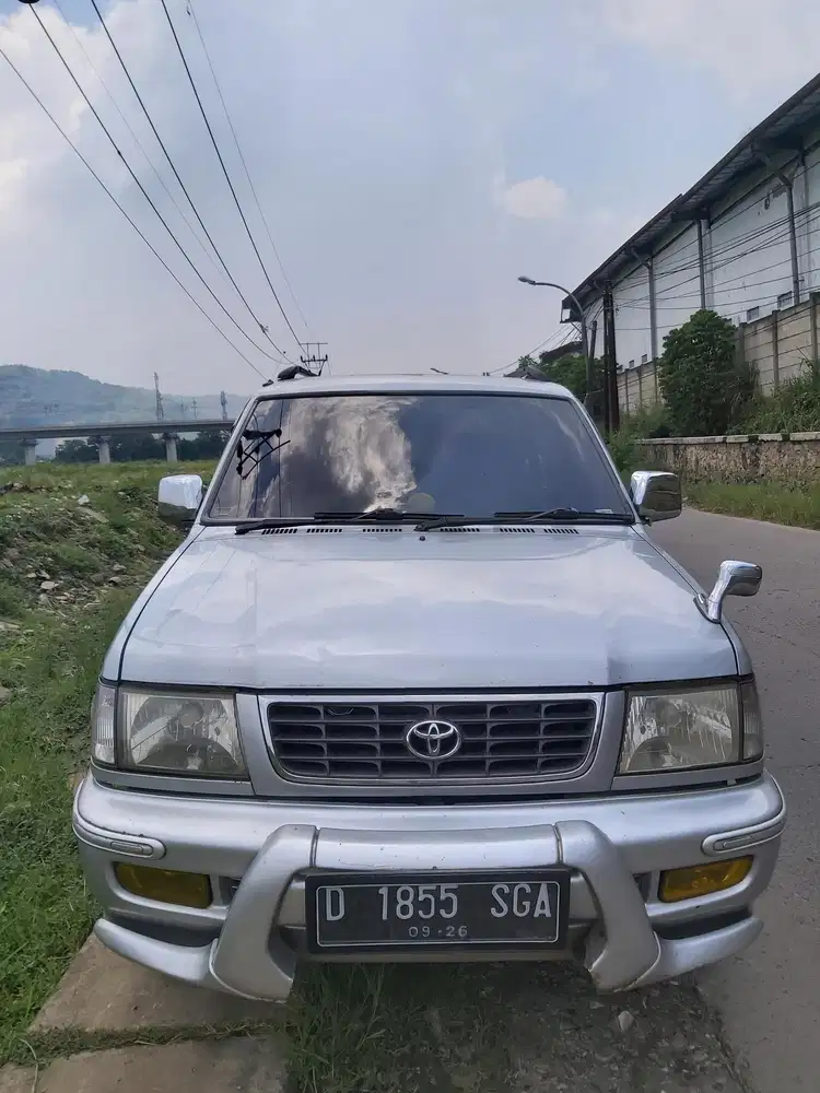 Toyota Kijang LGX 1.8 EFI Thn. 2000 Bensin