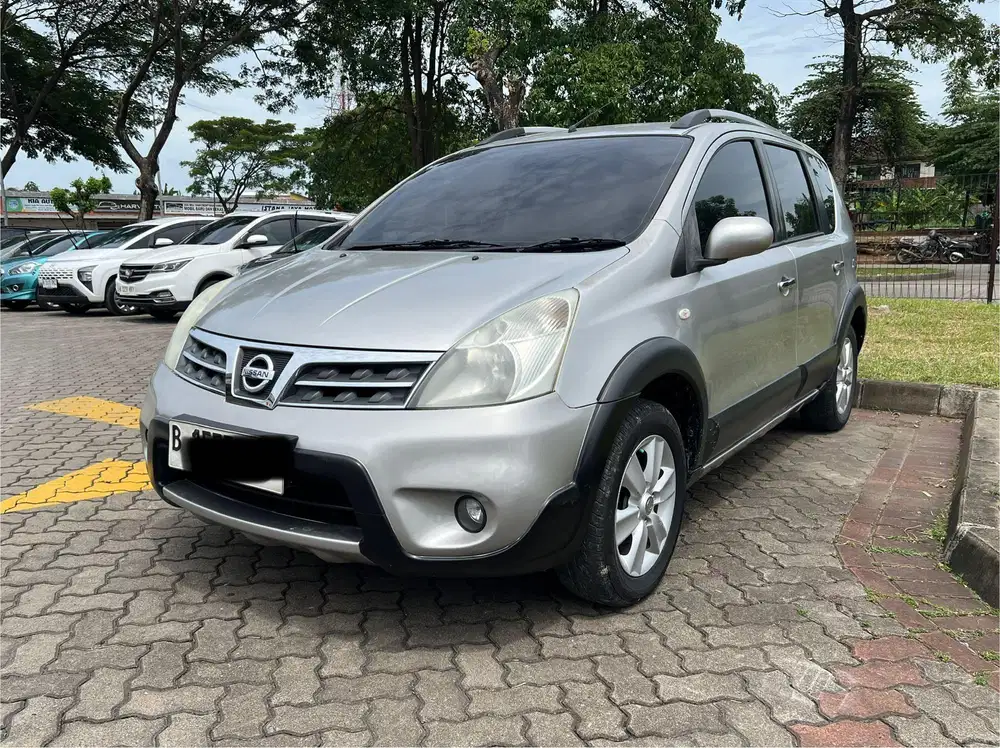 Nissan Livina X-Gear Manual 2009 Silver