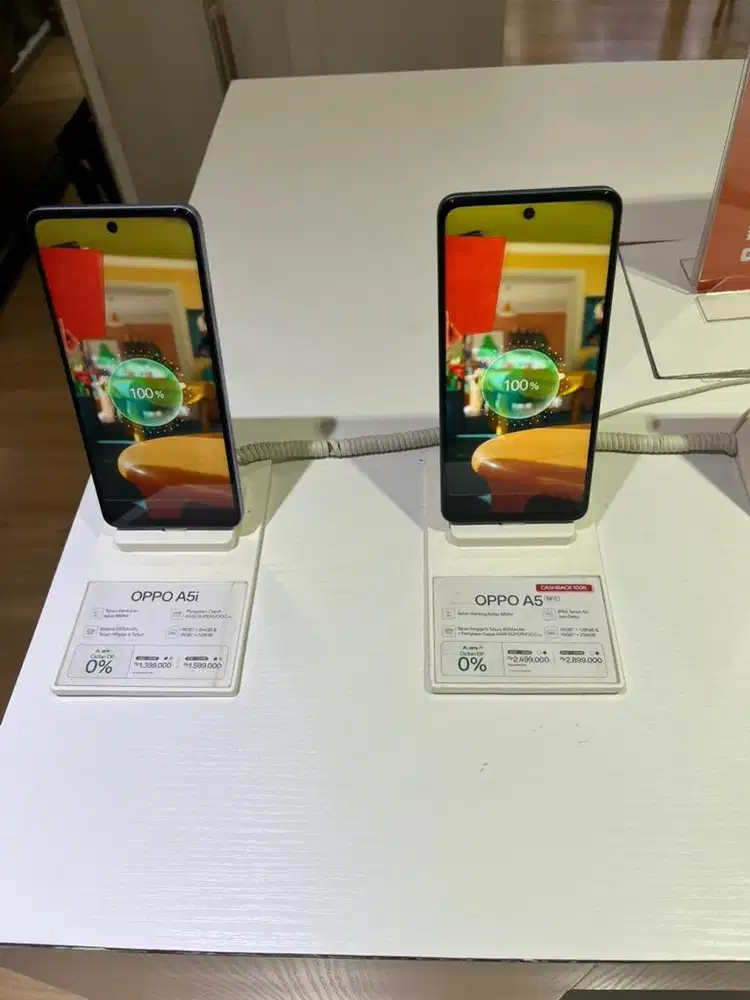 handphone oppo (baru)