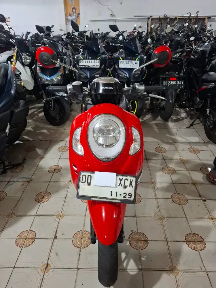 Honda Scoopy 110cc 2024 merah hitam