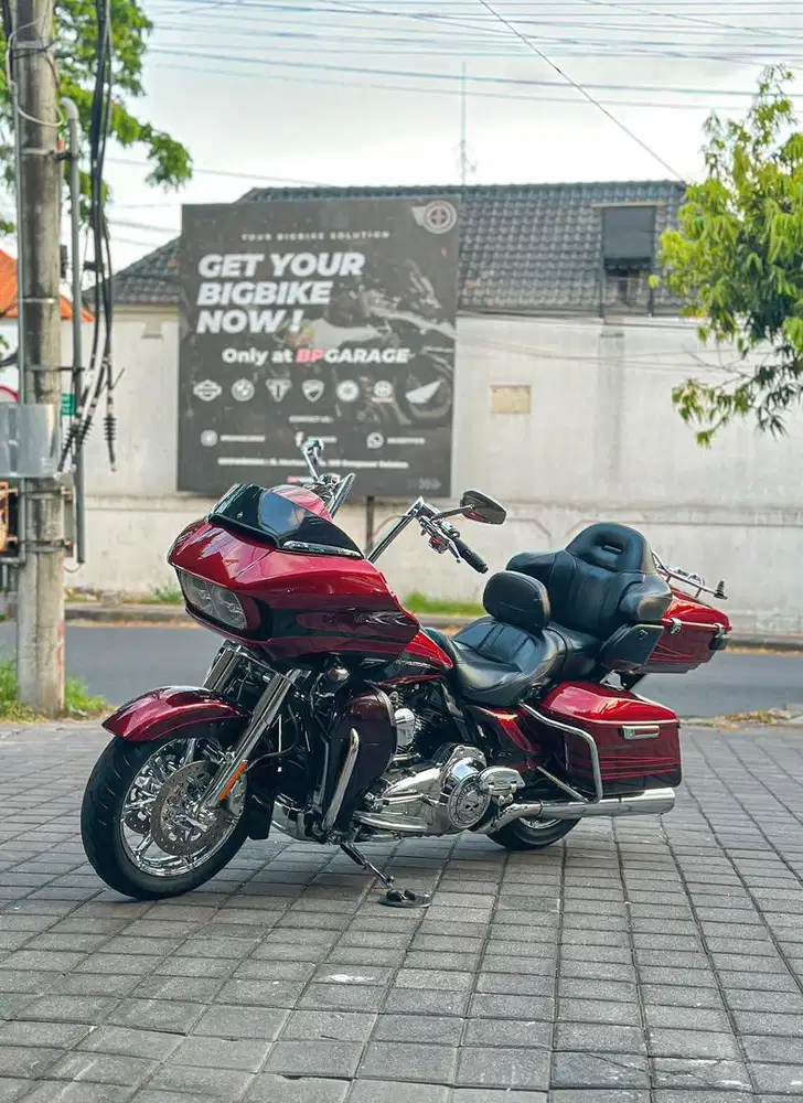Road Glide CVO Ultra 110Ci two tone low odo mulus siap blarr