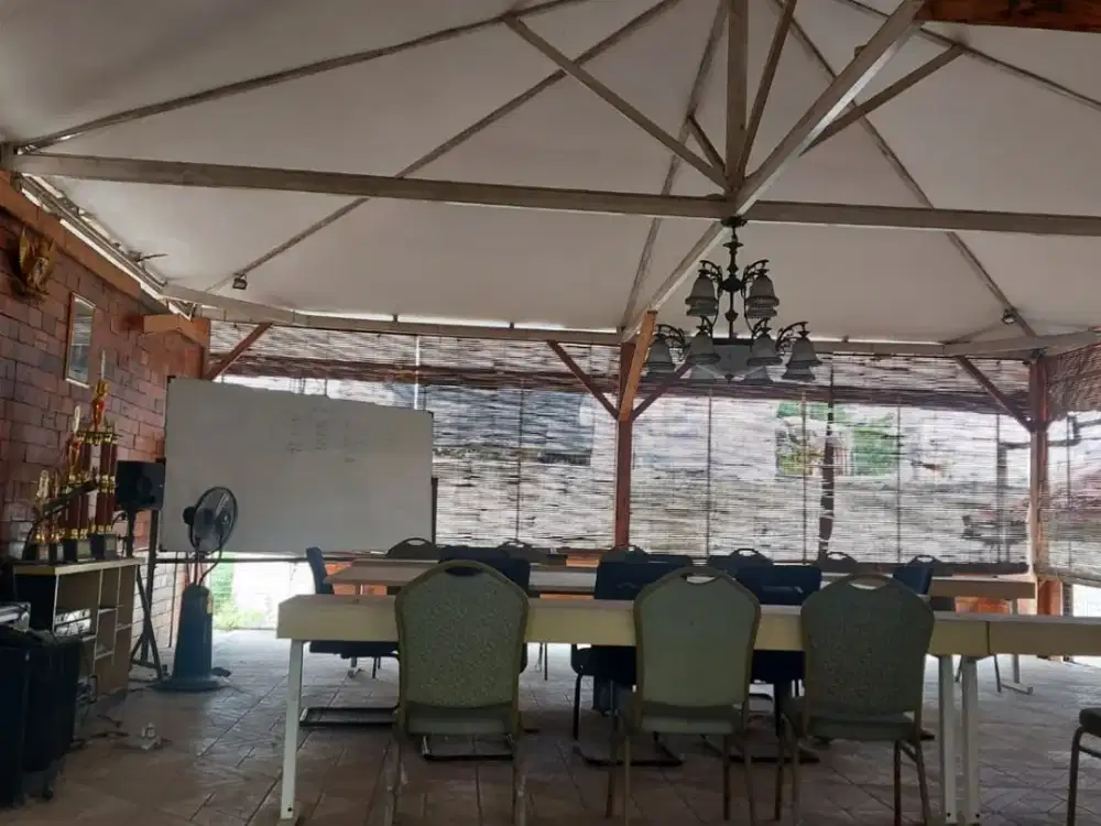 DIJUAL RUMAH & RUANG USAHA DI BABAKAN JERUK, PASTEUR, BANDUNG -ada Ruang meeting; R pegawai-IR