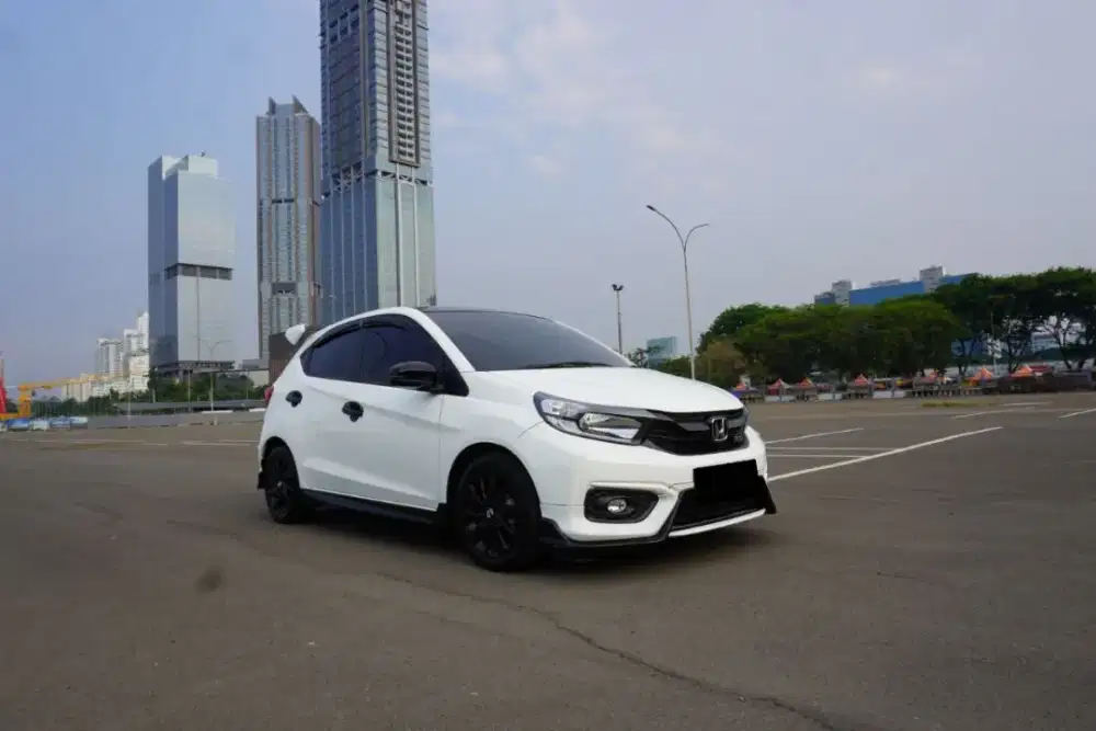 Honda Brio 1.2 RS Urbanite AT 2023