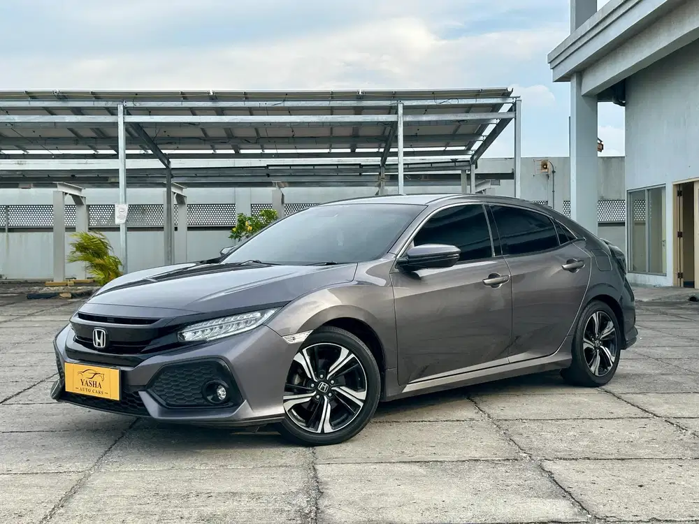 Honda Civic Hatchback E 1.5 Turbo 2019 (KM30k)