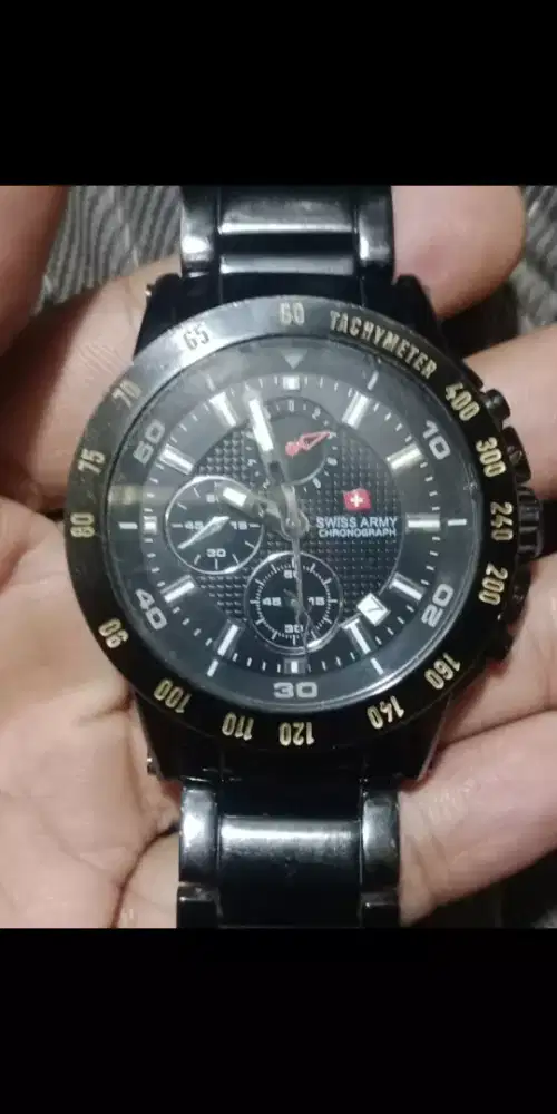 Jam tangan swis armi