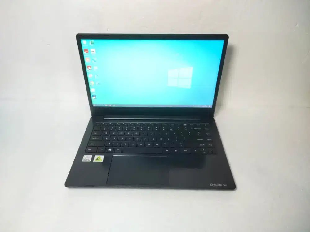 A821 Laptop Toshiba Satellite pro C40-H Ram 8gb SSD 512gb core i5gen10