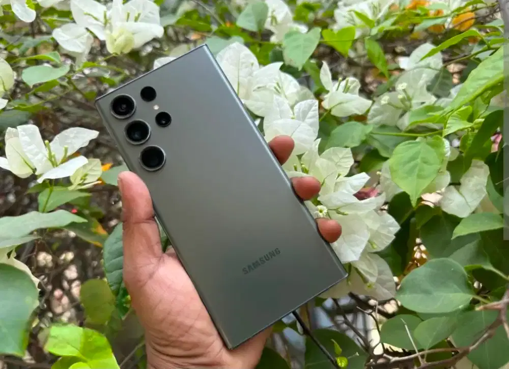 Samsung S 23 ultra 12/512 warna green mint condition