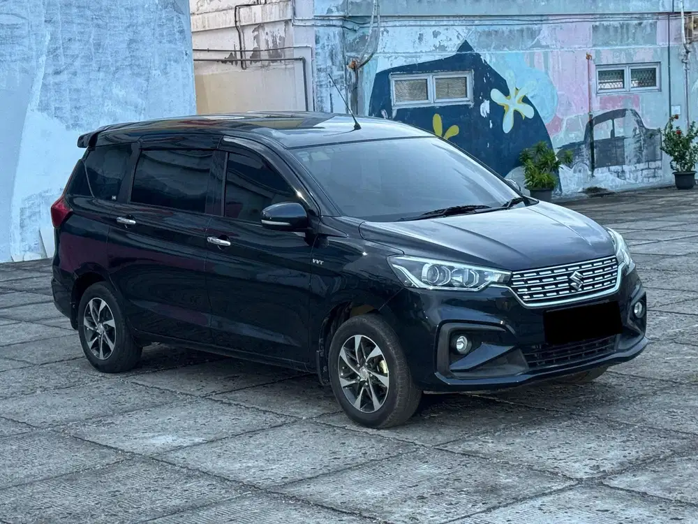 Suzuki Ertiga GX AT 2019 Hitam Metalik low km record
