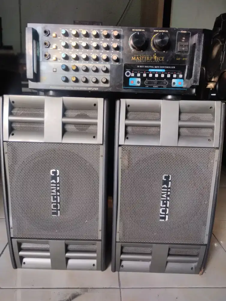 Speaker 10 inch & Ampli Karaoke.