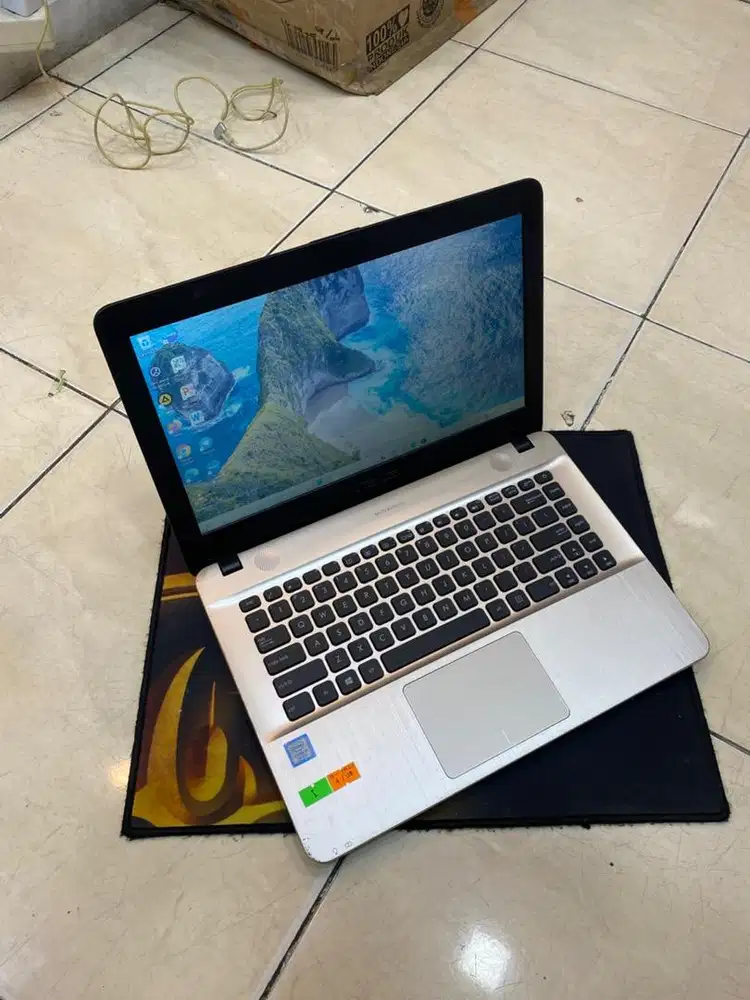 Laptop Asus X441UAR Core i3-7020 Ram 4/128 GB