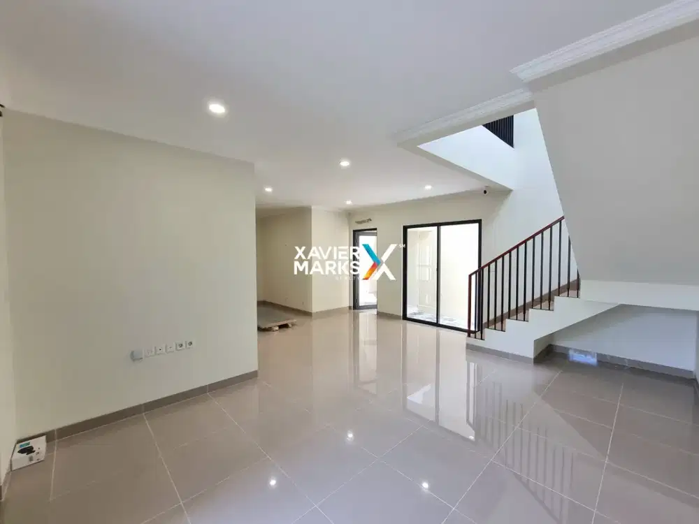 Turun Harga 200jt Rumah spesial Carson Gading Serpong Kamar luas