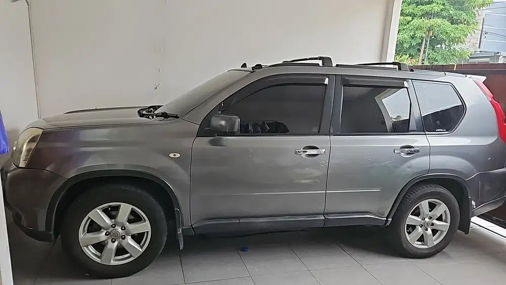 Nissan X-Trail 2009 Bensin