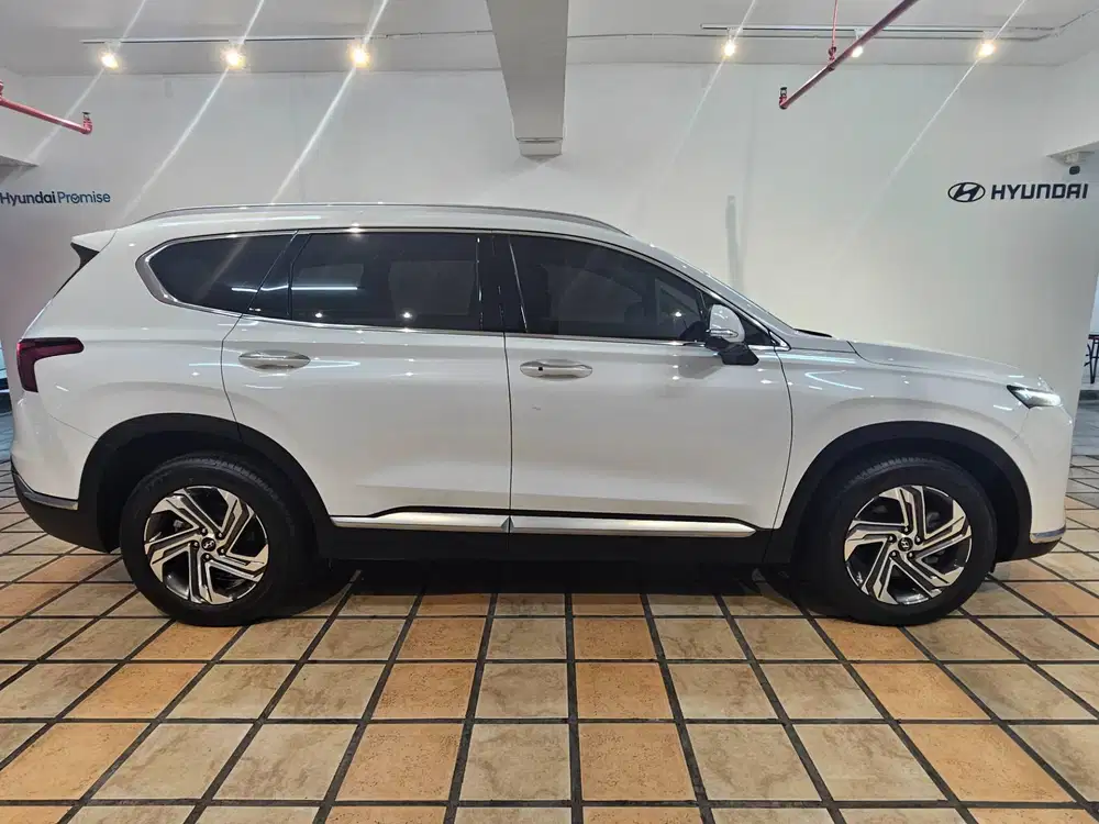 Hyundai Santa Fe 2.2 Signature Diesel - Promo Bunga Kredit Murah 3,76%