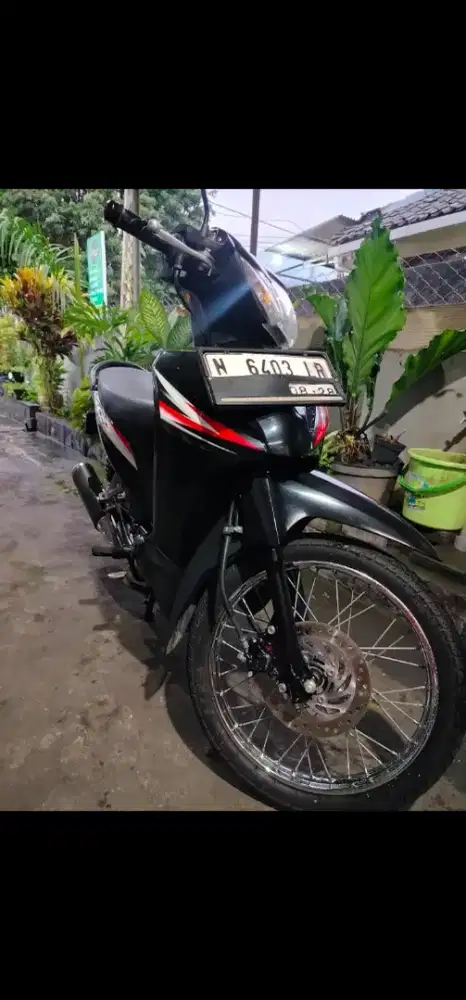 Revo 2013 karbu original