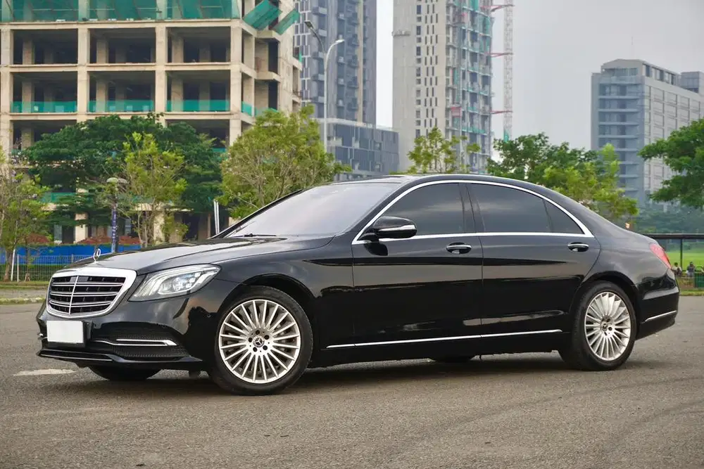 Mercedes Benz S450L Exclusive V222 2018 Hitam Bunga0% Best Deal