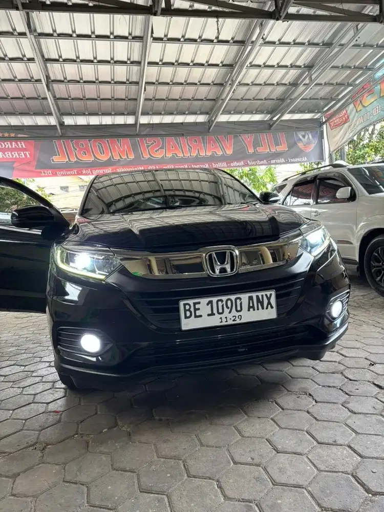 HRV E CVT 2018 Facelift