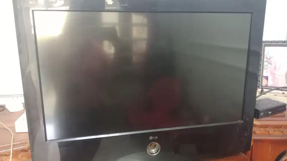 TV bekas merk LG 32inch