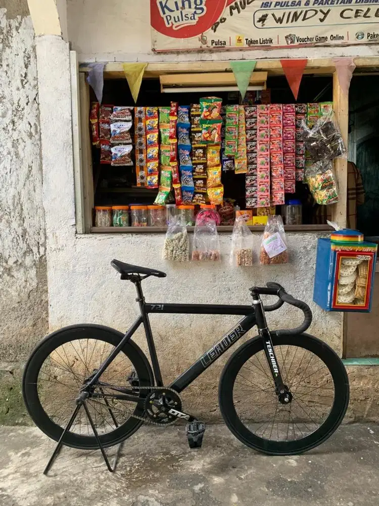 FULLBIKE FIXIED GEAR LEADER