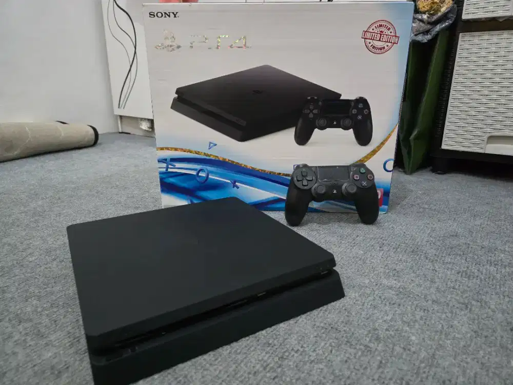 PS4 SLIM + 500GB