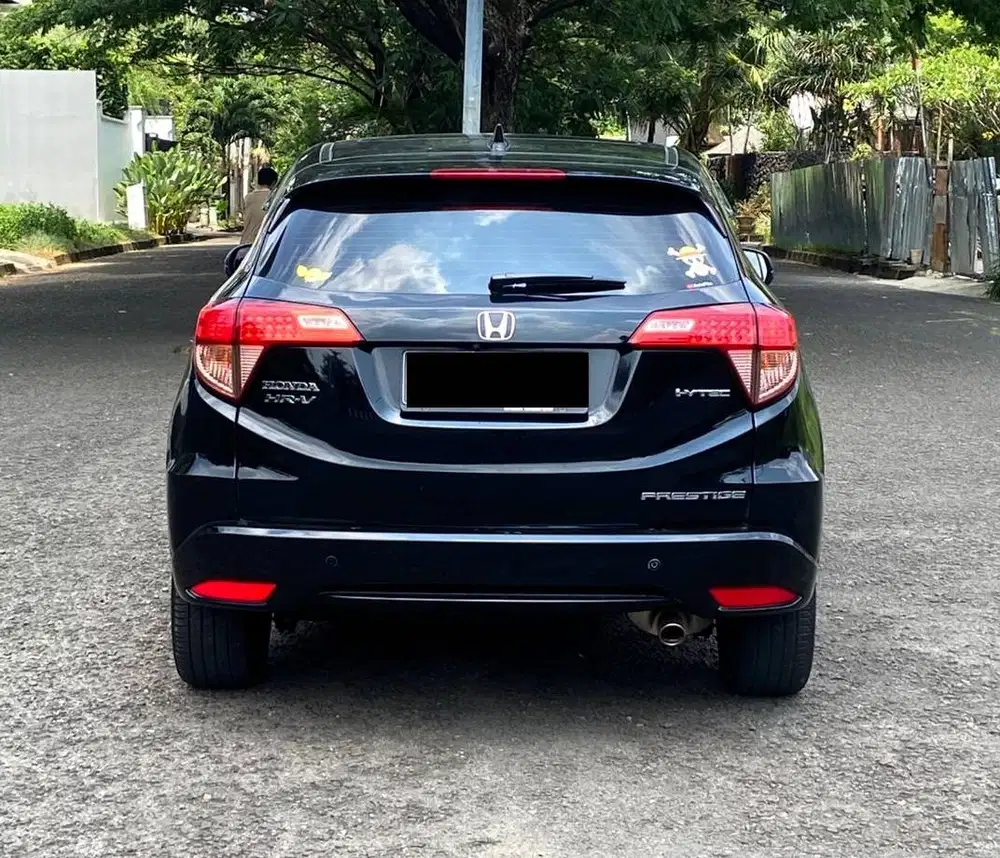 Unit Istimewa! Honda HR-V Prestige 2016 Hitam Terawat, Bergaransi