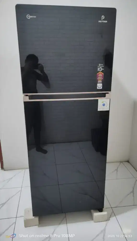 DIJUAL KULKAS 2 PINTU POLYTRON