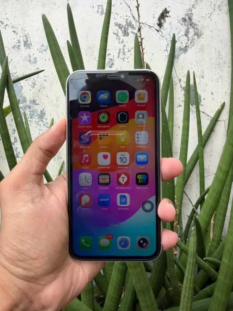 iPhone 11 64GB White Resmi iBox