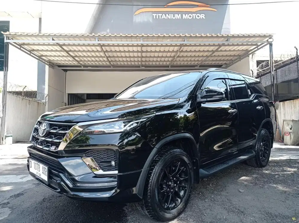 KM 14rb ANTIK Toyota Fortuner 2.8 GR Black 2023