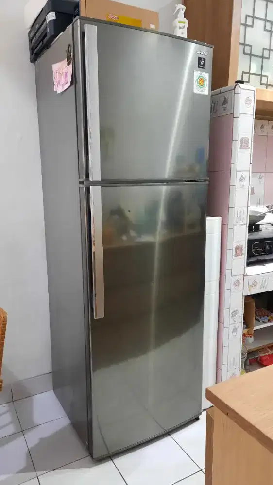 Kulkas 2 pintu sharp 450gpsd