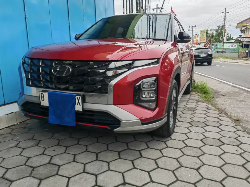 Hyunday creta tahun 2022 type prime two tone