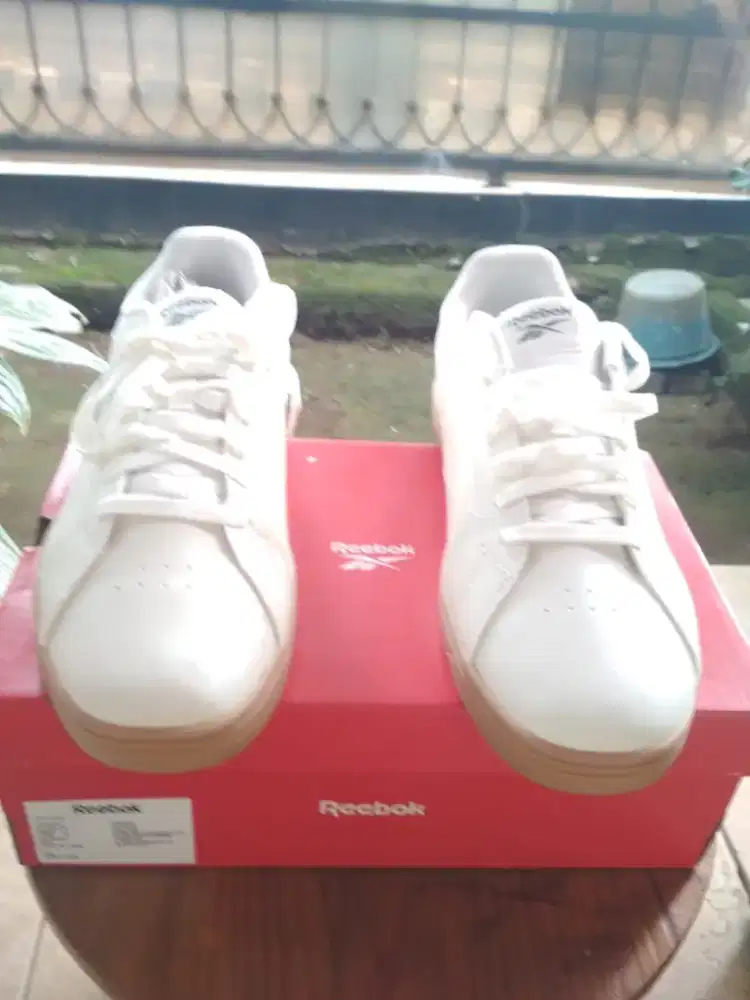 Sepatu original asia