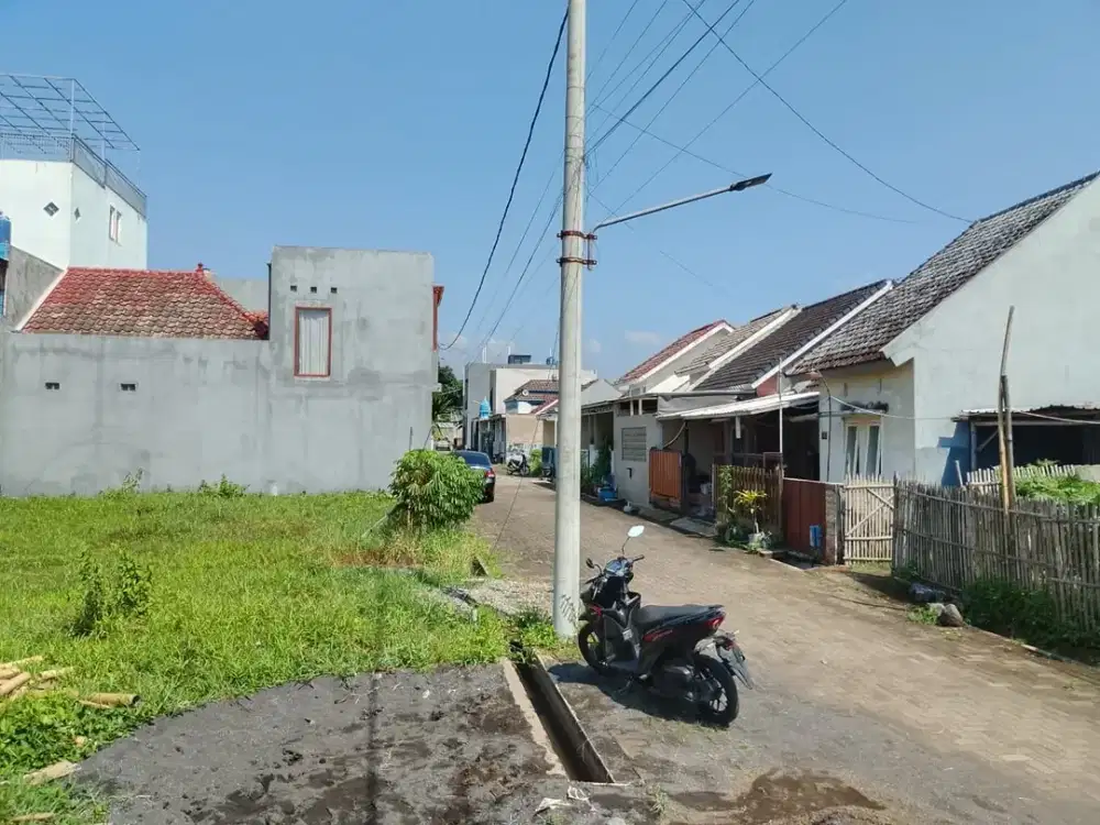 Rumah 2 Kamar Tidur Lokasi Strategis di Malang