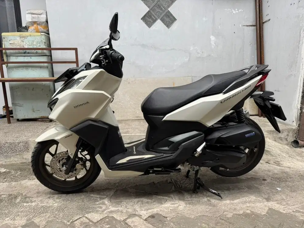 Honda Vario 160 double disk ABS thun 2024 pjak panjang mesin halus joz