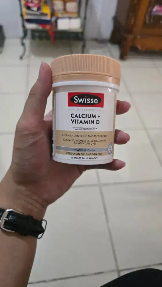 Kalsium suplemen Swisse Calcium + Vitamin D