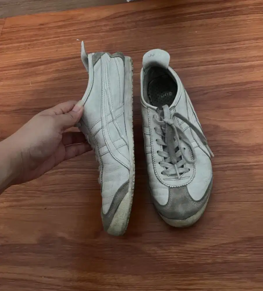 PreLoved sepatu onitsuka Tiger