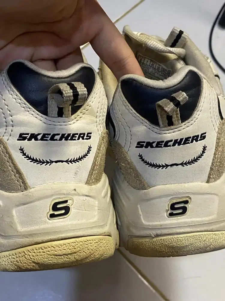 sepatu skechers ori