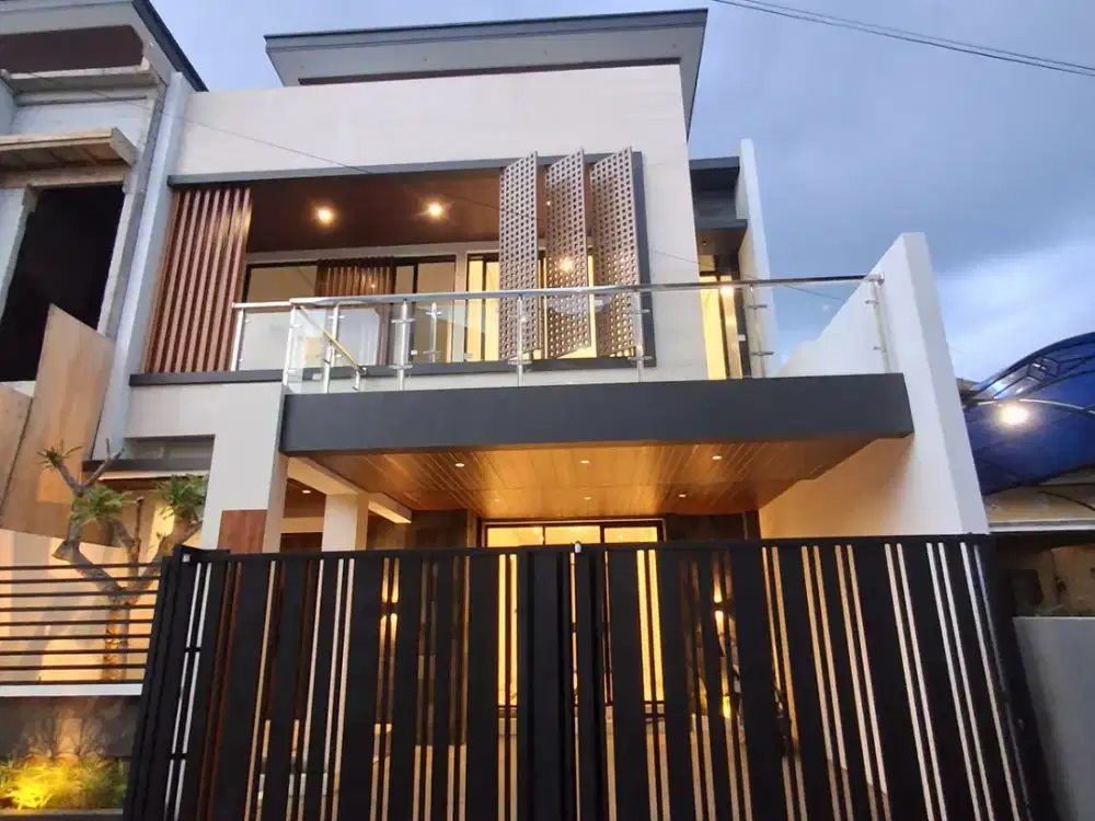 VILLA/RUMAH MEWAH TERMURAH, PRIVATE POOL, DEKAT MONJALI DI JL. PALAGAN KM 1