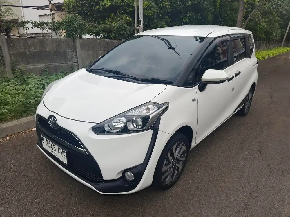 Toyota Sienta 2017 Bensin