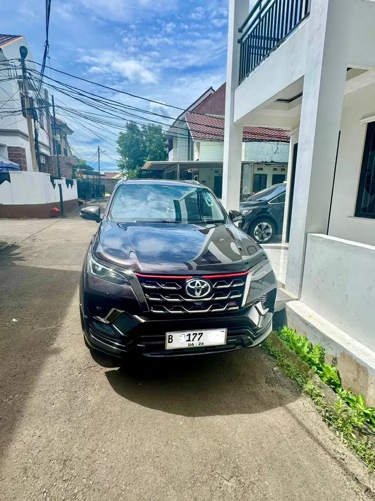 Dijual Cepat Fortuner VRZ Spotivo 4X2 2021
