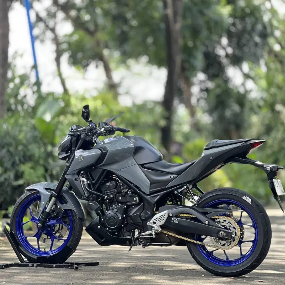 YAMAHA NEW MT25 GREY 2022 KM LOW PAJAK PANJANG SIAP NGEBUT