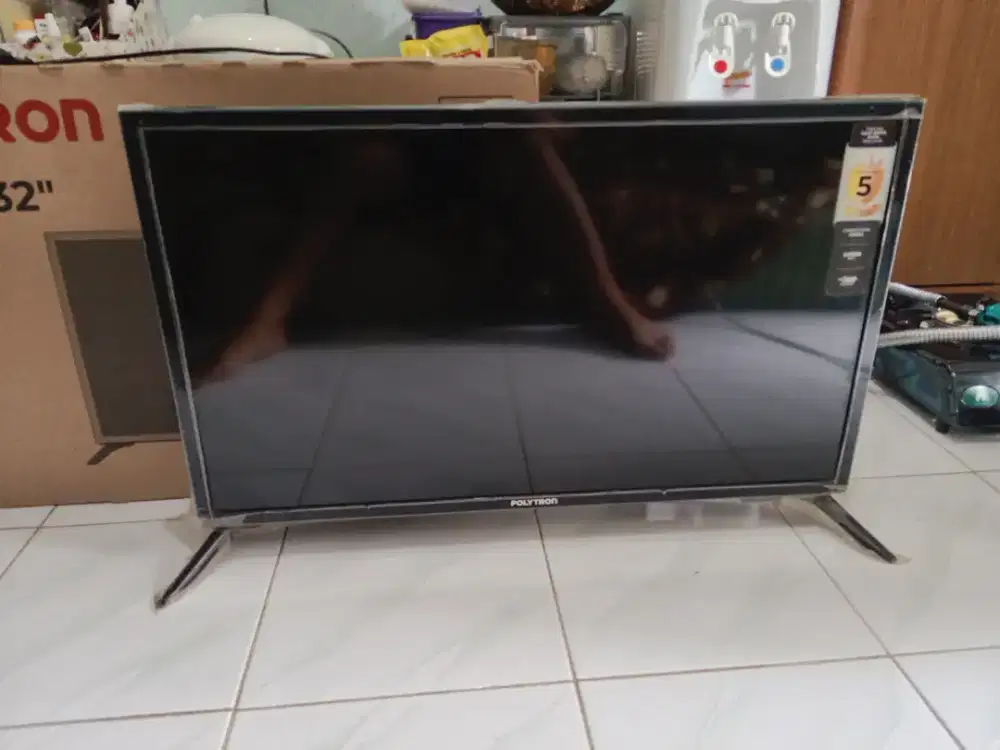 HRGA:990 NET PAS TIDAK TERIMA NEGO YA
TV LED POLYTRON 32IN NO MINUS