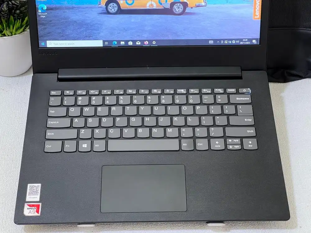 BU Mau Jual Lenovo Ideapad 320 Amd A9-9420 RAM 4GB SSD 256GB Mulus