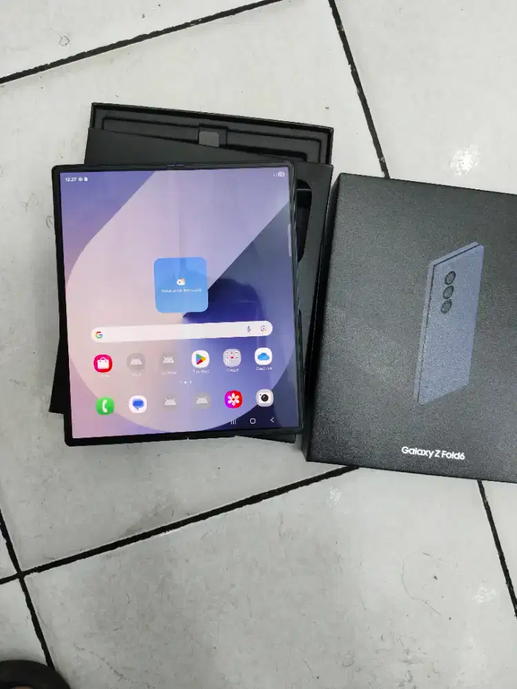 SamsungZ fold 6 12/256 GB