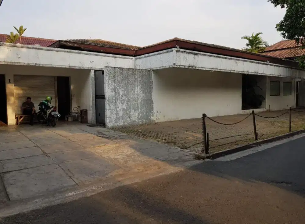 Dijual Rumah Lama Di Kemang Jakarta Selatan