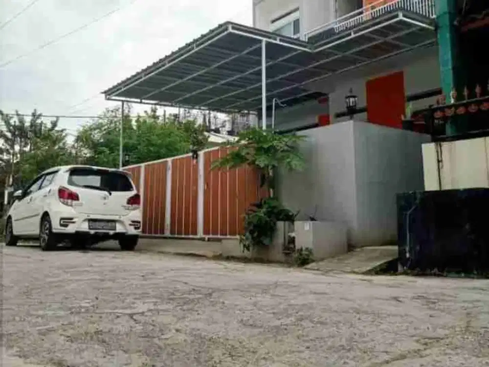 Dijual rumah 2 lantai 
(Tahun 2021) Minimalis
Arcamanik Endah