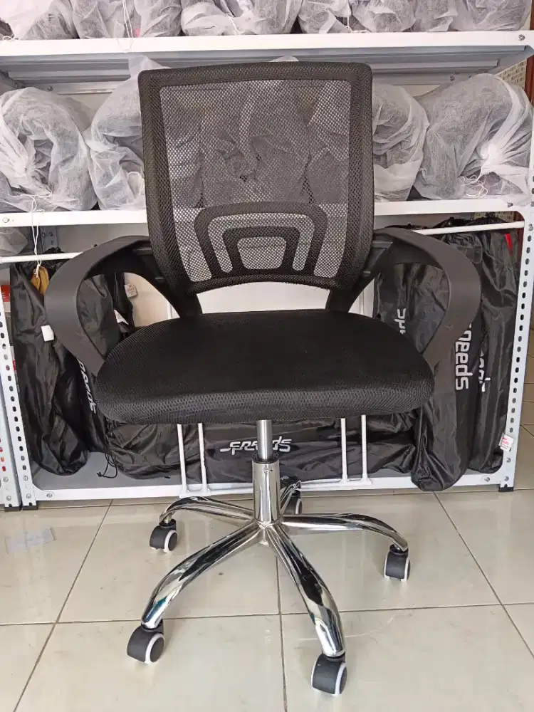 Kursi Kantor/Belajar/Kerja Hidrolik Putar Ergonomis UK.56x56x94cm