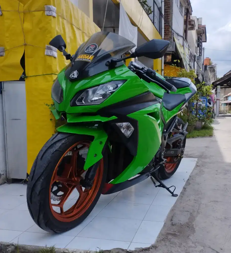 Kawasaki ninja 250 plat D kab bdg