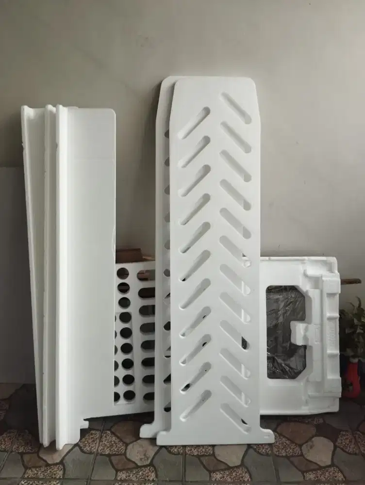 Sterefoam gratis (ukuran difoto kedua)