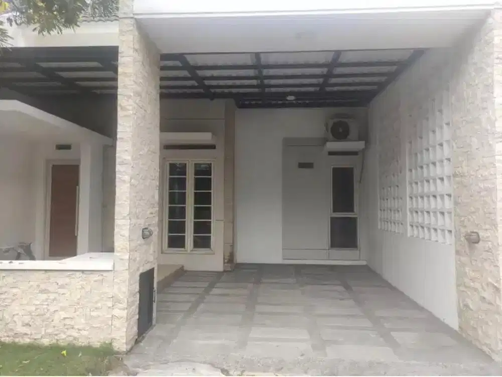 Rumah Sewa Valencia Terrace