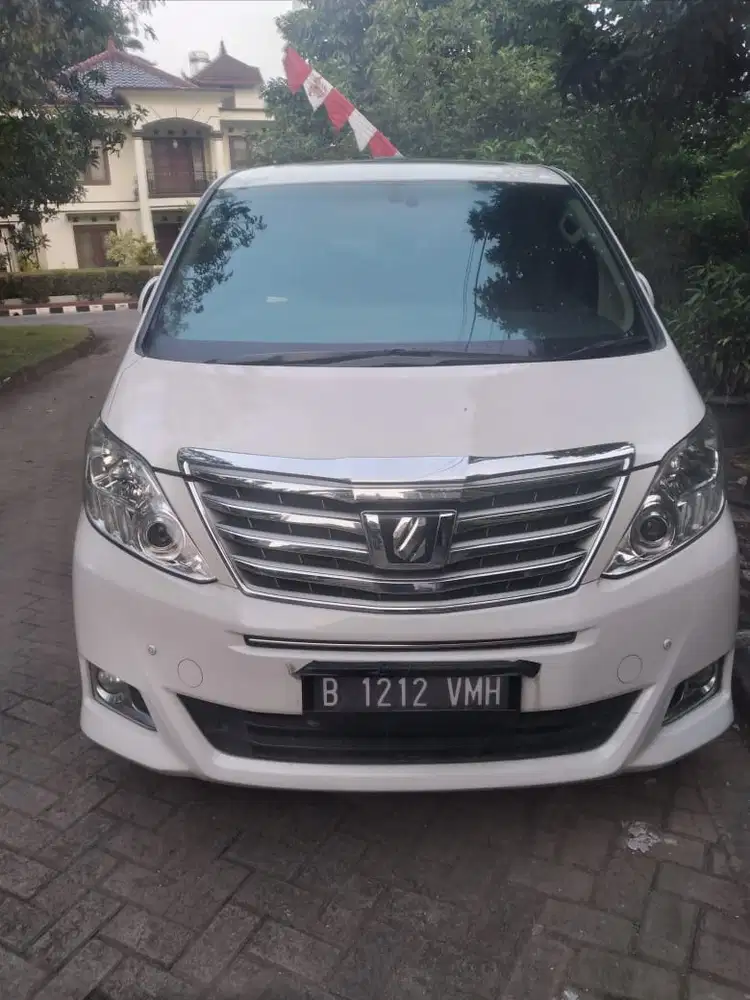 Toyota Alphard 2013 Bensin