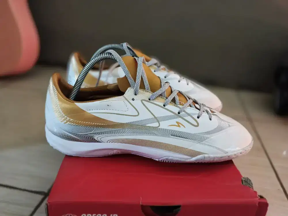 Jual aja udah dari pada nggak dipake